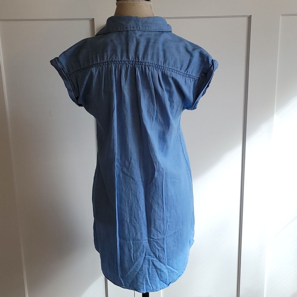 Old Navy Denim Shirt Dress - Picture 6 of 11